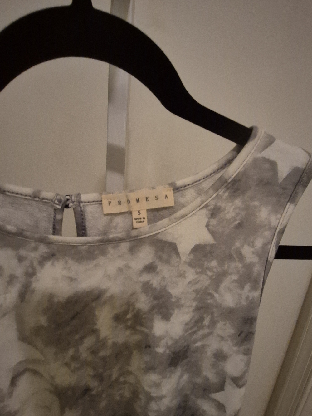 PROMESA STAR DRESS SIZE SMALL - Picture 2 of 2